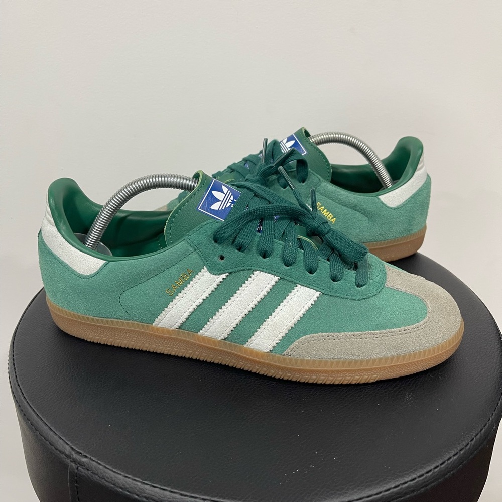 🔴 (SOLD) Adidas Samba OG “collegiate green gum”